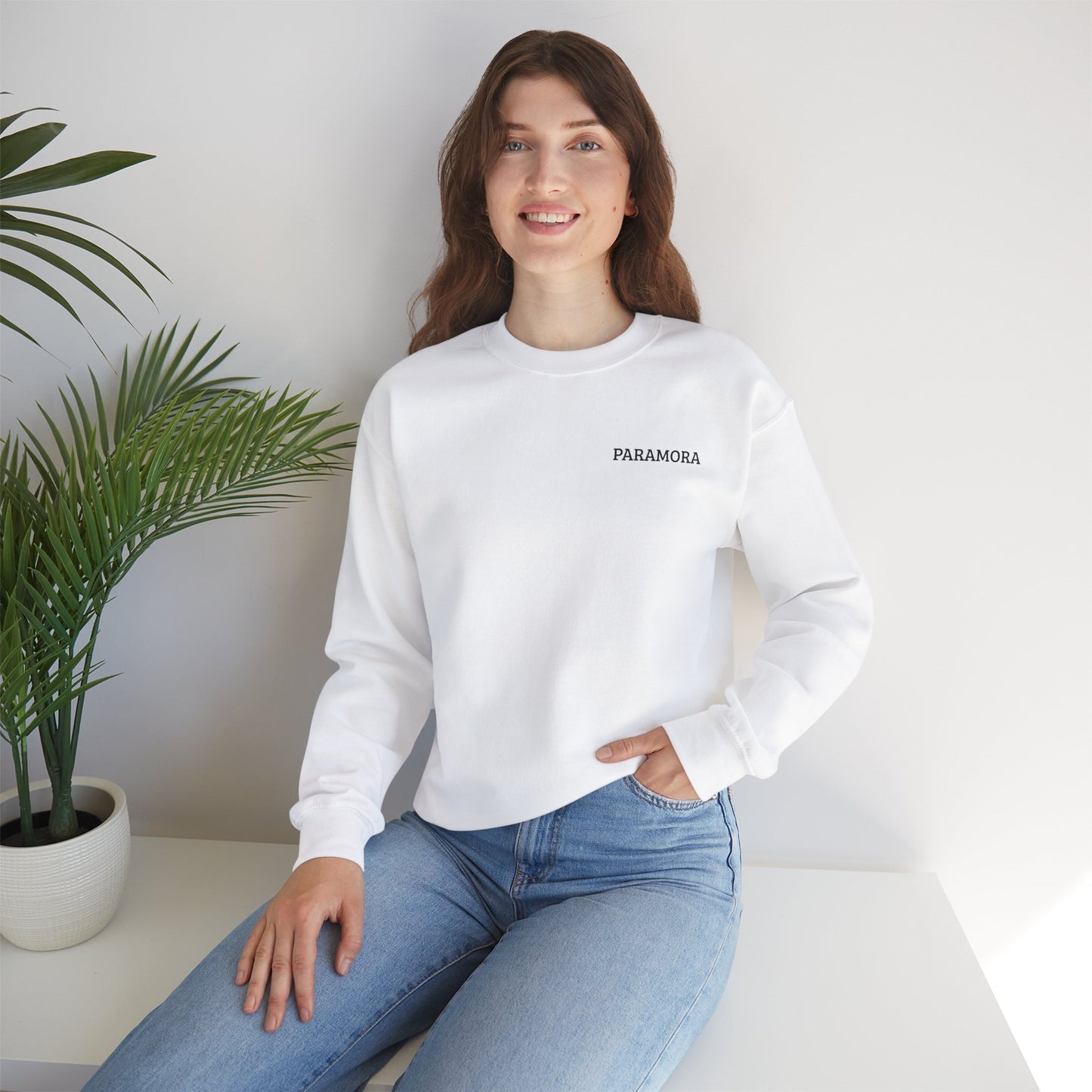 Paramora Basic Crewneck Sweatshirt